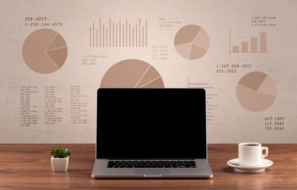 Pie chart office desk — стоковое фото