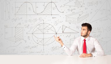 İş hesaplamaları geçmişi olan bir iş adamı