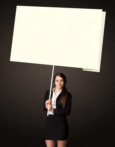 Businesswoman with post-it paper — Stock Photo, Image