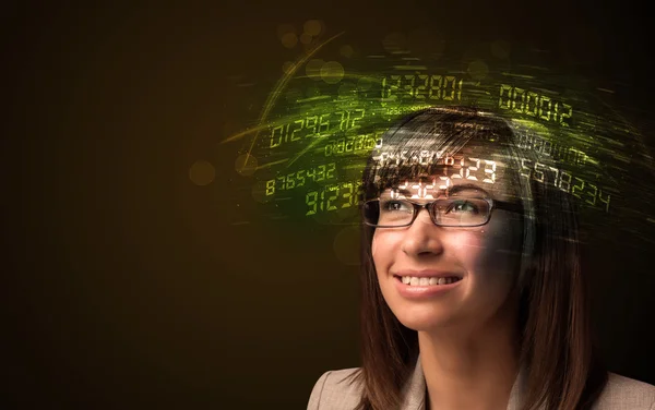 Mujer de negocios mirando cálculos de números de alta tecnología —  Fotos de Stock
