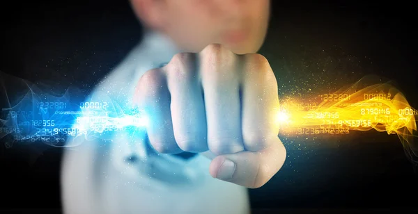 Mann hält bunt leuchtende Daten in den Händen — Stockfoto
