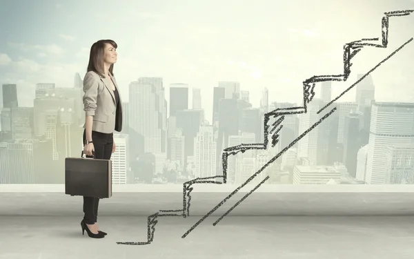 Mujer de negocios subiendo en concepto de escalera dibujada a mano — Foto de Stock