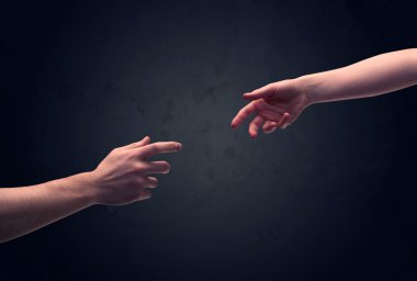 Bir el daha dokunmak üzere.