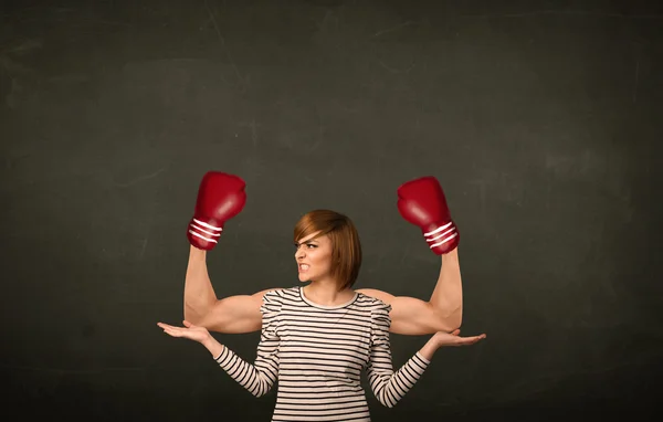 Brazos boxeadores fuertes y musculosos — Foto de Stock