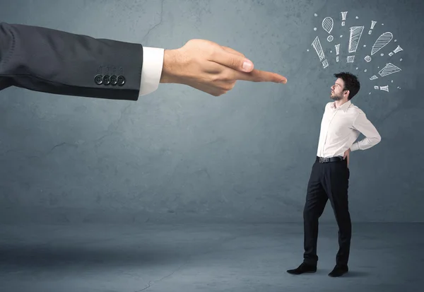 Jefe mano despido culpable hombre de negocios — Foto de Stock