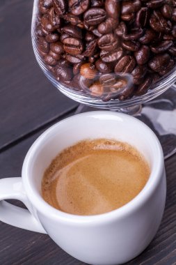 espresso ve kahve çekirdekleri