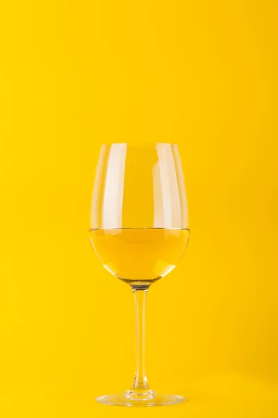 White wine glass — Stock Photo, Image