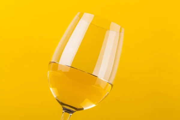 Λευκό ποτήρι κρασιού — Φωτογραφία Αρχείου