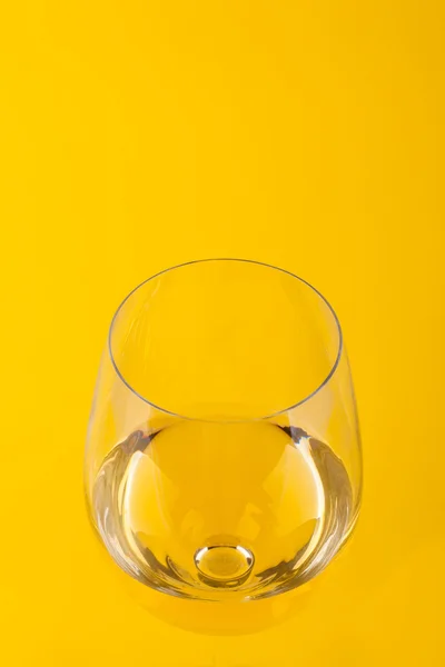 Sklenice bílého vína — Stock fotografie