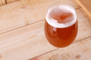 bir bardak şarap bira