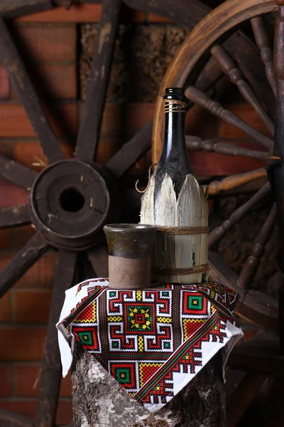 Botella tradicional de vino — Foto de Stock
