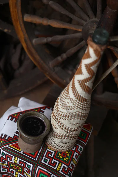 Garrafa tradicional de vinho — Fotografia de Stock