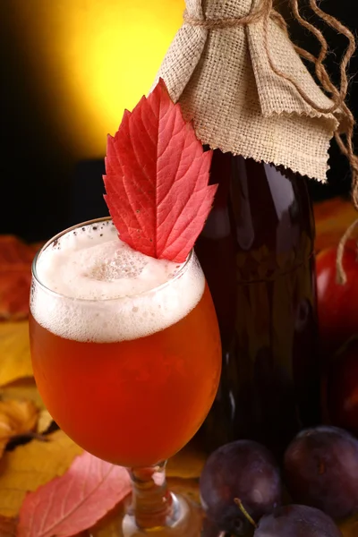Осеннее пиво — стоковое фото
