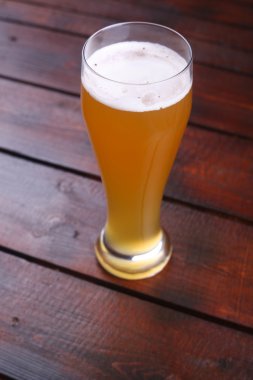 bardak buğday bira
