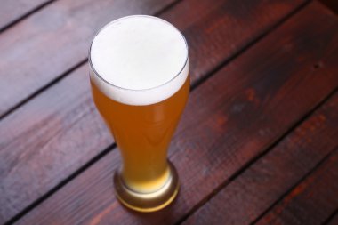 bardak buğday bira