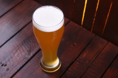 bardak buğday bira