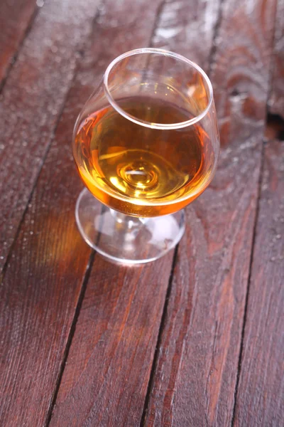 Brandy on wood — Stock Photo, Image