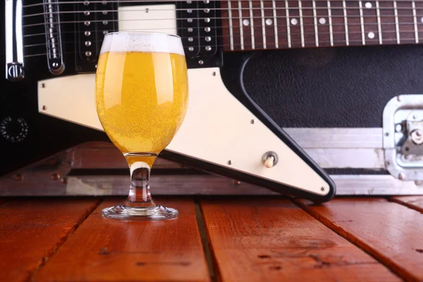 Sahne Alanı'nda bira