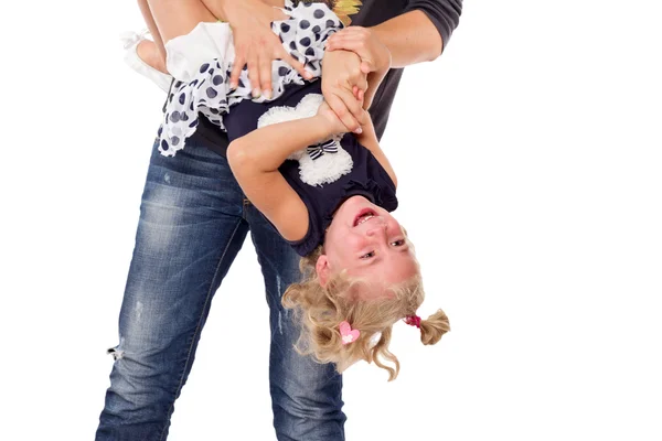 Mãe com sua menina chorando — Fotografia de Stock