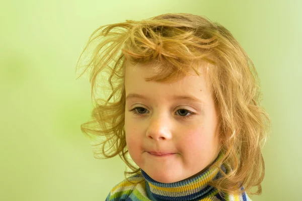 Söt blond tjej — Stockfoto