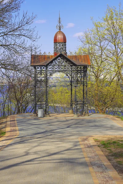 Sommarhus på St Volodymyr Hill — Stockfoto