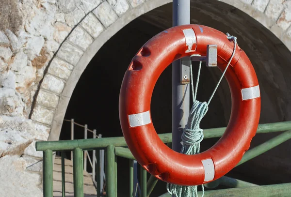 Red life buoy — Stock Photo, Image