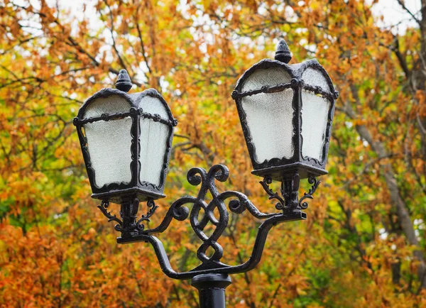 Ліхтарний стовп в Чернігові — стокове фото