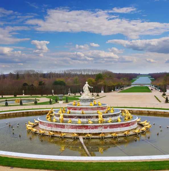 Фонтан в Версале — стоковое фото