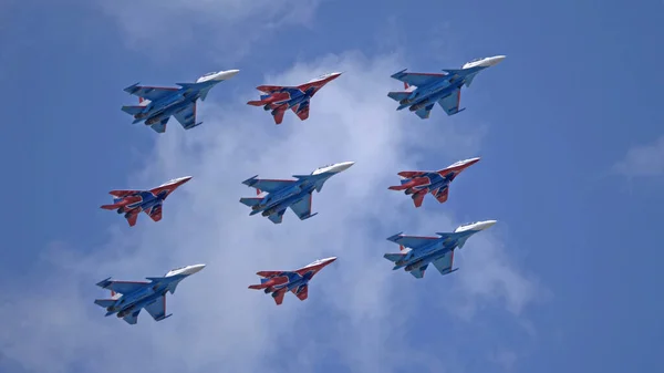 Moscú Rusia Mayo 2021 Desfile Avia Moscú Grupo Aviones Combate —  Fotos de Stock