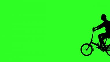 Sağdan sola ekran üzerinden geçen motorcu. Yeşil ekran görüntüleri. animasyon.