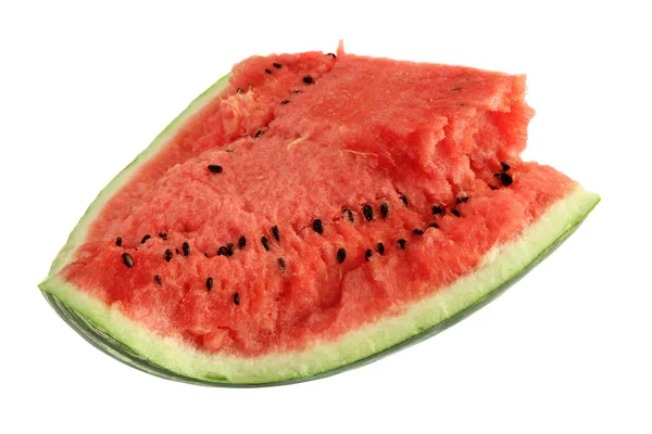 Skivad mogen vattenmelon isolerad på vit bakgrund — Stockfoto
