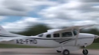 Kenya Botsvana Savannah Afrika hava uçak 