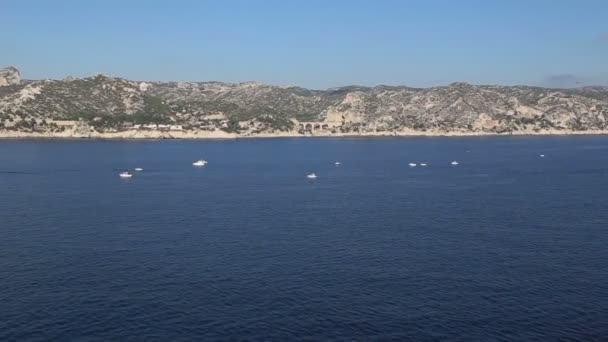 Marseille de kustlijn van de zee van de Côte d'Azur van Frankrijk — Stockvideo