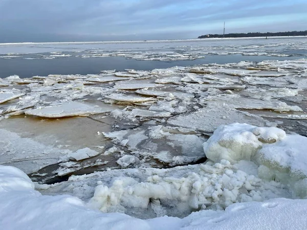 Baltık Denizi Kış Plajı Daugavgriva Letonya — Stok fotoğraf