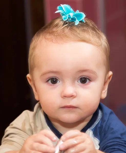 Vrij kleine babyjongen — Stockfoto