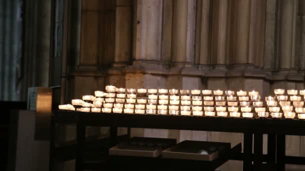 Kolínská katedrála kostelní svíčky — Stock video