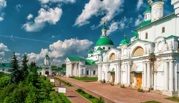 Spaso-Jakovlevského klášter v Rostově Velikém, Rusko — Stock fotografie