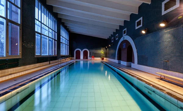 La vieille piscine — Photo