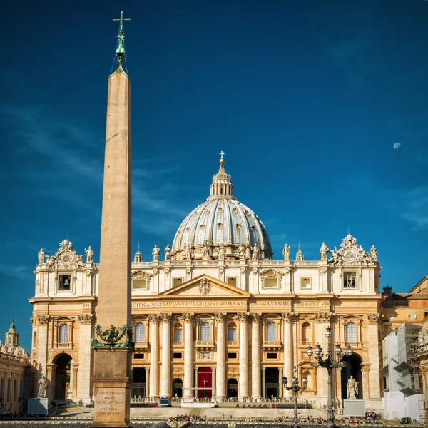 Basilica of Saint Peter (San Pietro) in Rome — Stock Photo, Image