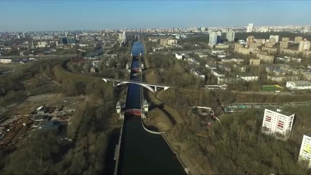 Вид с воздуха на Московский канал — стоковое видео