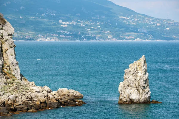 Rocce panoramiche nel Mar Nero nel Crimea — Foto Stock