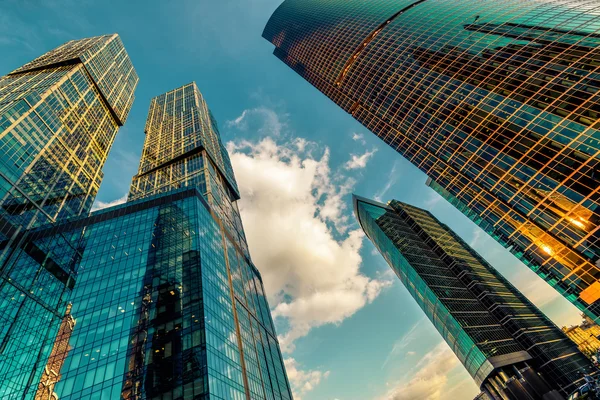 모스크바-도시에서 고층 빌딩 — 스톡 사진