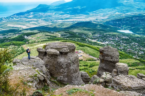 Utas a rock formáció, a Demerdji-hegy, Crimea — Stock Fotó