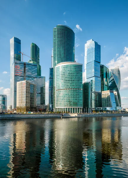 Wolkenkrabbers van Moskou-stad — Stockfoto