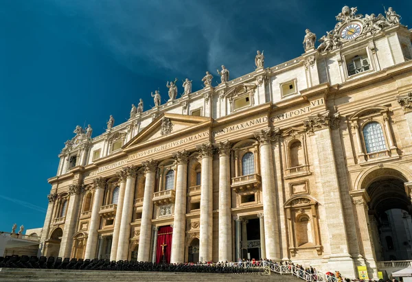 Bazylika Świętego Piotra (San Pietro) w Watykan, Rzym — Zdjęcie stockowe