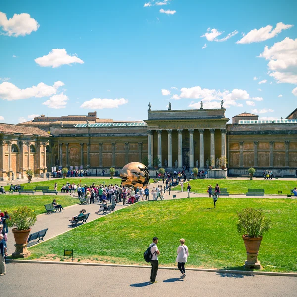 O pátio do Museu do Vaticano, Vaticano, Roma — Fotografia de Stock