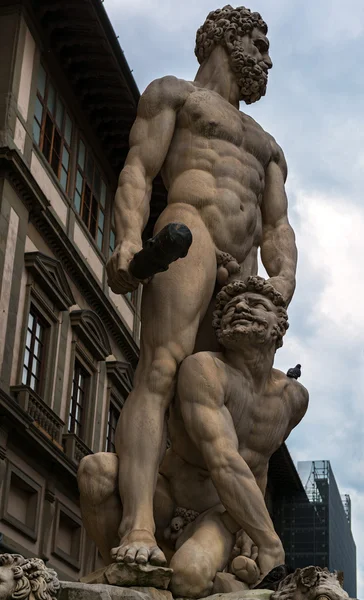 Sculpture of the Renaissance in Piazza della Signoria in Florenc — Stock Photo, Image