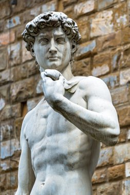 palazzo vecchio önünde Michelangelo'nun david heykeli ben
