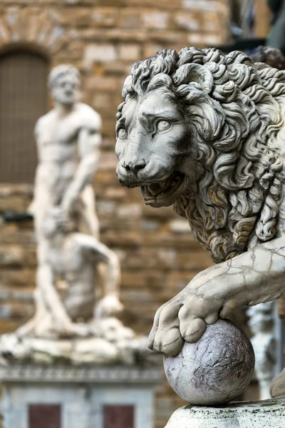 Sculpture of the Renaissance in Piazza della Signoria in Florenc — Stock Photo, Image