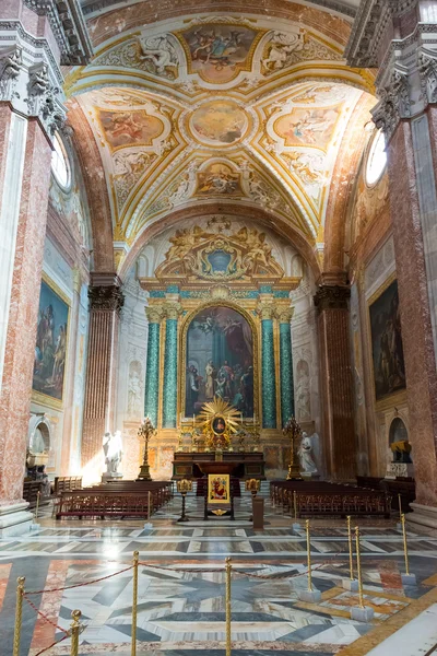Интерьер базилики Святой Марии Ангелов и Марти — стоковое фото